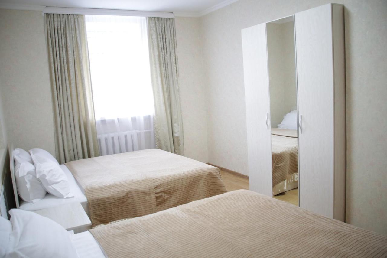 City Hotel Ustʼ-Kamenogorsk Екстериор снимка